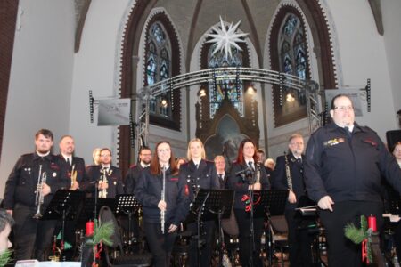 about minden jubilajubilaeumsveranstaltung 100 jahre musikzug der freiwilligen feuerwehr porta westfalica barkhausen das weihnachtskonzert 07.12.2025 07 12 2025 016 about minden jubilajubilaeumsveranstaltung 100 jahre musikzug der freiwilligen feuerwehr porta westfalica barkhausen das weihnachtskonzert 07.12.2025 07 12 2025 016