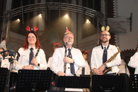 about minden jubilajubilaeumsveranstaltung 100 jahre musikzug der freiwilligen feuerwehr porta westfalica barkhausen das weihnachtskonzert 07.12.2025 07 12 2025 037 about minden jubilajubilaeumsveranstaltung 100 jahre musikzug der freiwilligen feuerwehr porta westfalica barkhausen das weihnachtskonzert 07.12.2025 07 12 2025 037