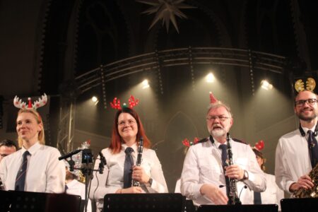 about minden jubilajubilaeumsveranstaltung 100 jahre musikzug der freiwilligen feuerwehr porta westfalica barkhausen das weihnachtskonzert 07.12.2025 07 12 2025 043 about minden jubilajubilaeumsveranstaltung 100 jahre musikzug der freiwilligen feuerwehr porta westfalica barkhausen das weihnachtskonzert 07.12.2025 07 12 2025 043