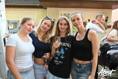 © Susanne Kußmann hufbeschlag eroeffnet das kranzreiten in hahlen 08