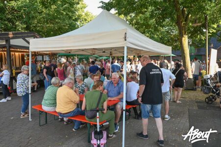 © Susanne Kußmann hufbeschlag eroeffnet das kranzreiten in hahlen 33